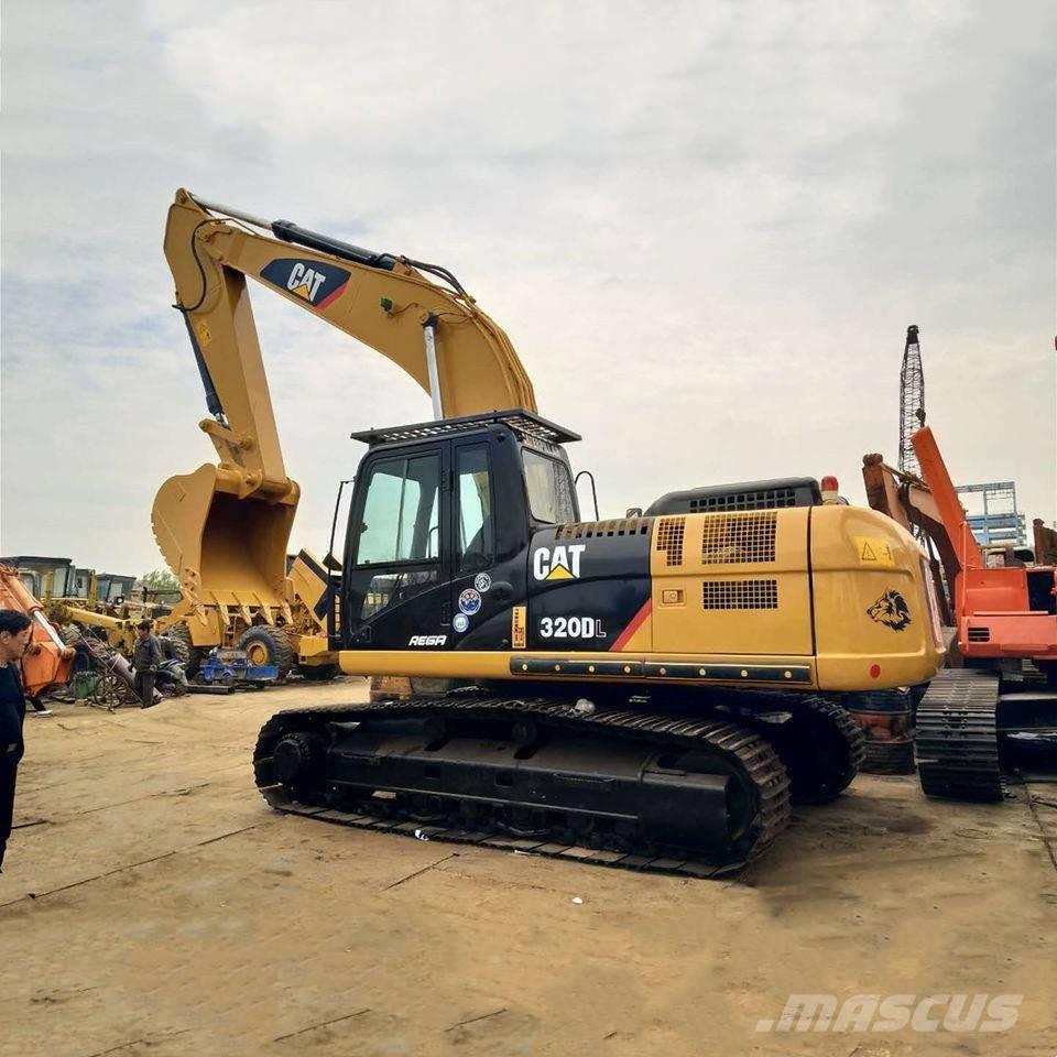 CAT 320 D Koparki gąsienicowe