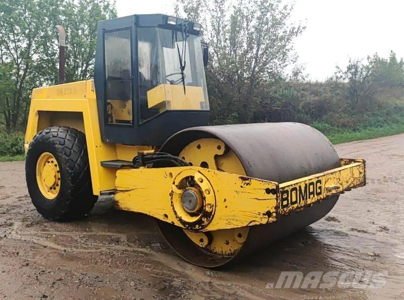 Bomag BW 213 D Walce jednobębnowe