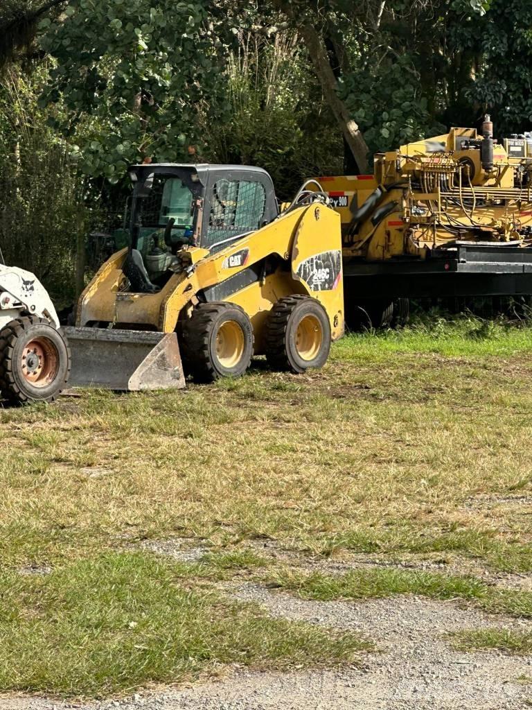 CAT 248C Ładowarki burtowe