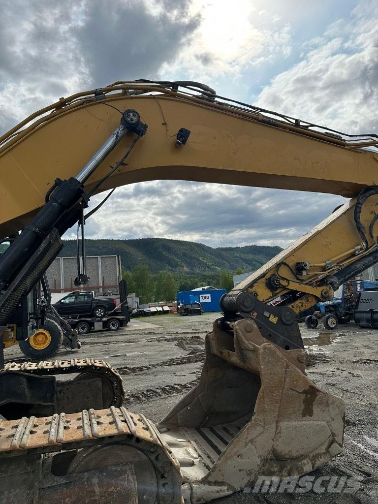 CAT 336 E Koparki gąsienicowe