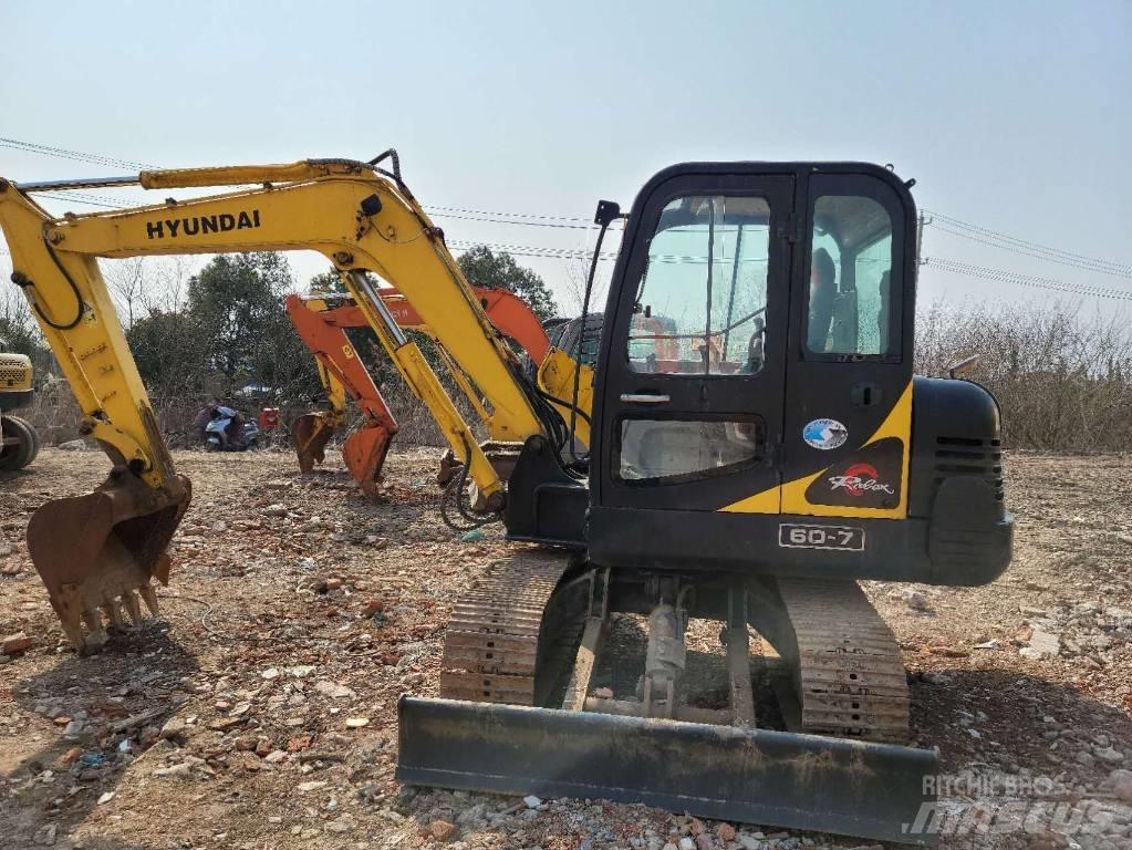 Hyundai R60-7 Minikoparki