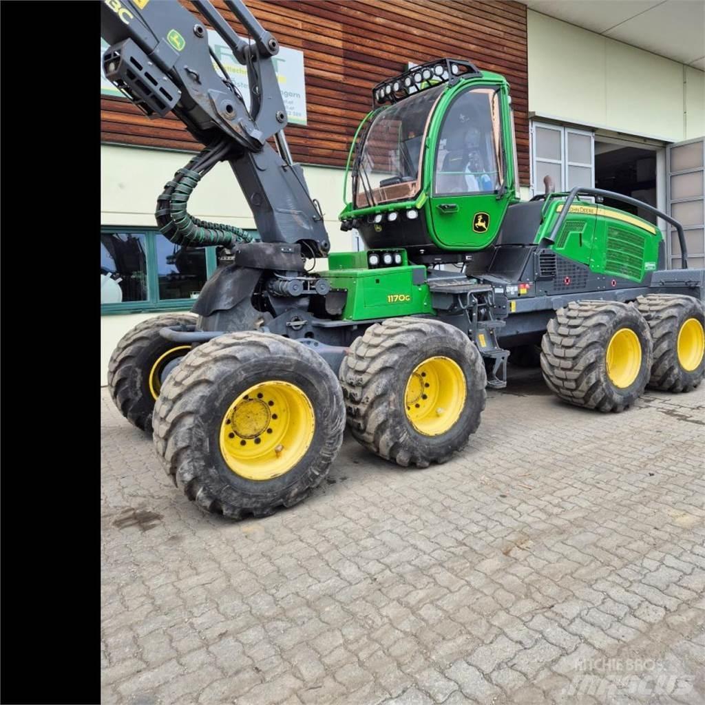 John Deere 1170 G Harwestery