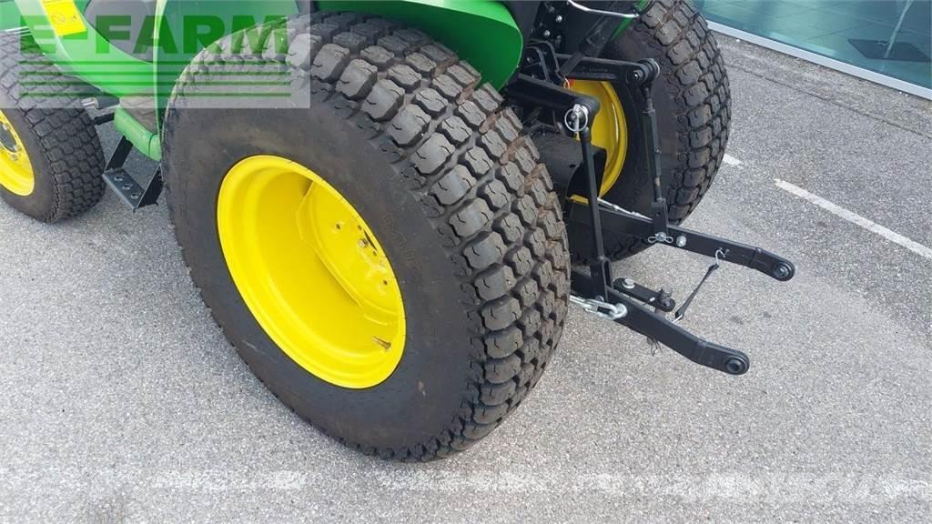 John Deere 3025E Ciągniki rolnicze