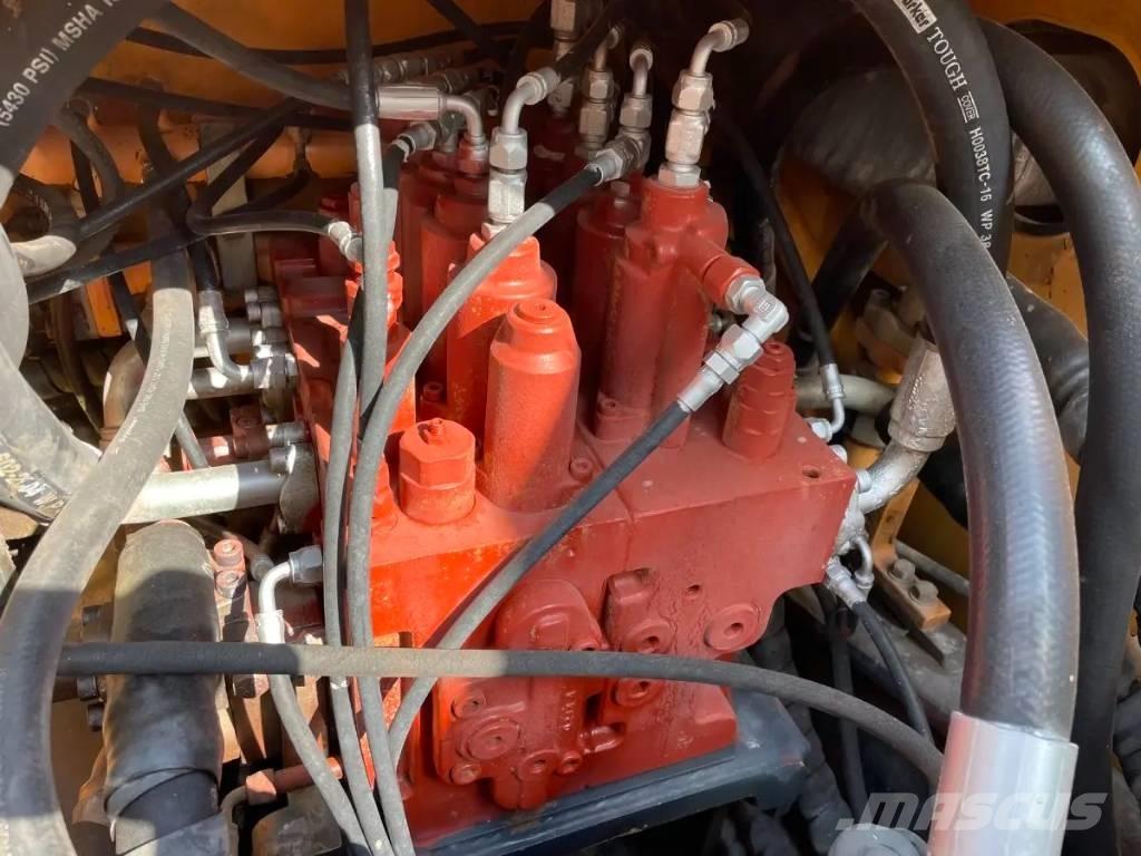 Hyundai R210W-9 Koparki kołowe