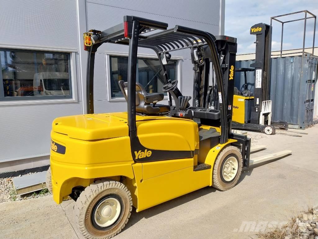 Yale ERP40VM Wózki elektryczne