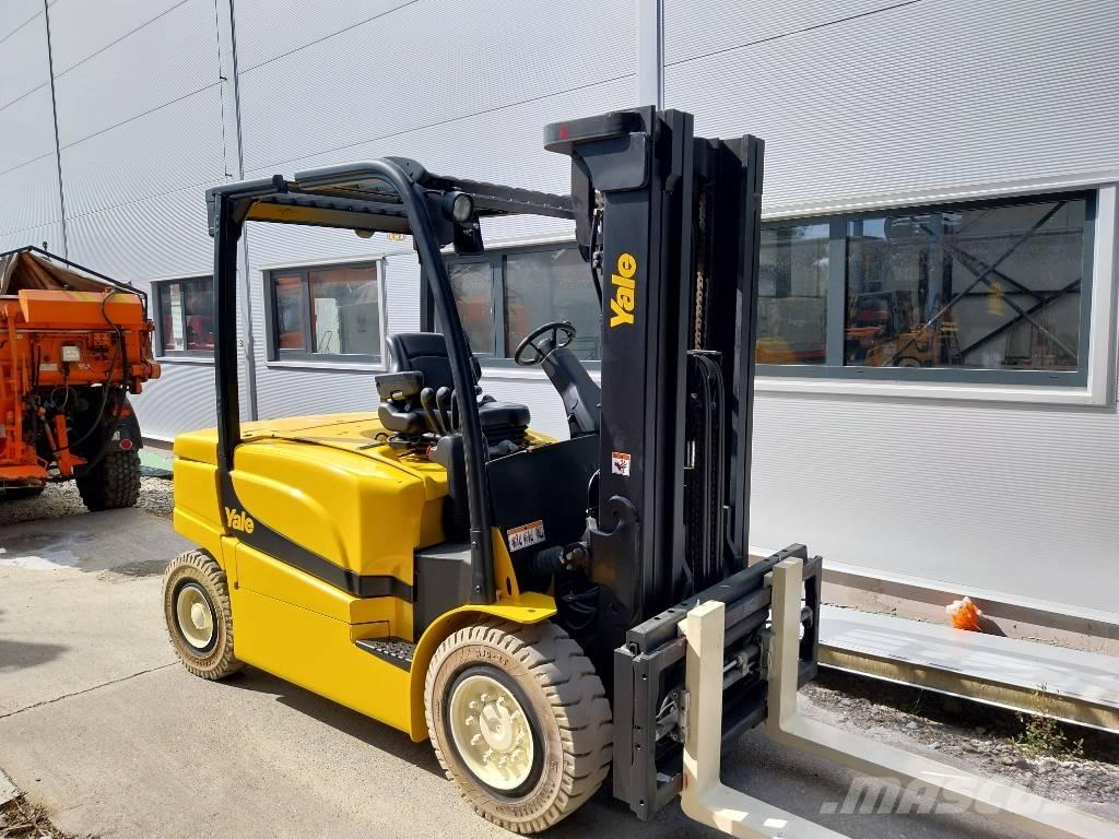Yale ERP40VM Wózki elektryczne