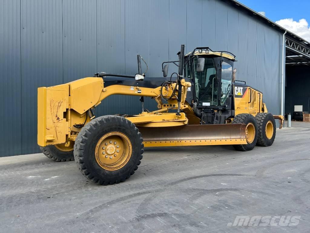 CAT 140M Równiarki