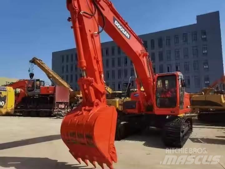 Doosan DX225LC Koparki gąsienicowe
