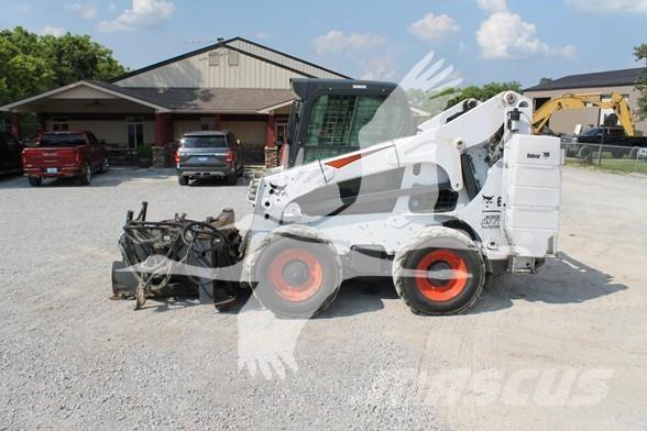Bobcat A770 Ładowarki burtowe