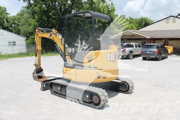 CAT 303.5E2 CR Minikoparki