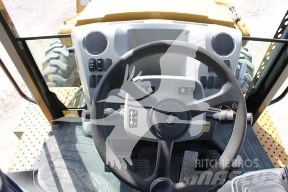 CAT 416F2 Koparko-ładowarki