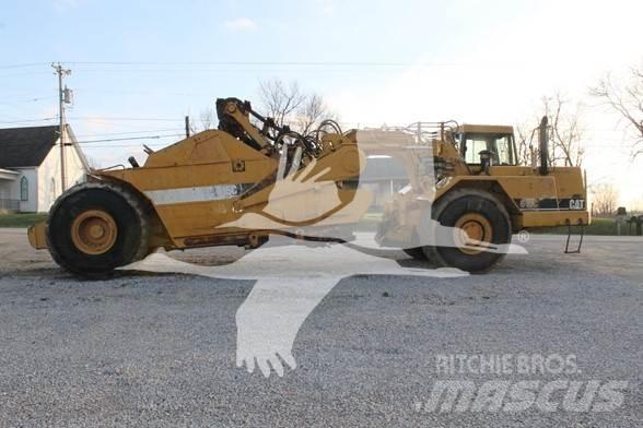 CAT 615C II Skrobaki