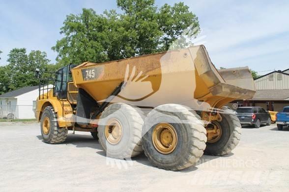 CAT 745 Wozidła przegubowe