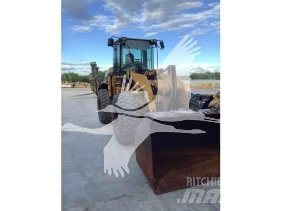 CAT 928G Ładowarki kołowe