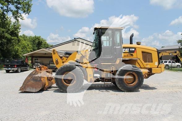 CAT 930K Ładowarki kołowe
