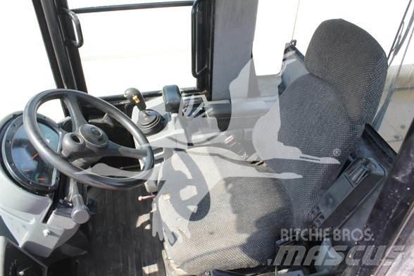 CAT 938G Ładowarki kołowe