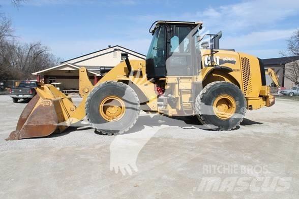 CAT 950M Ładowarki kołowe