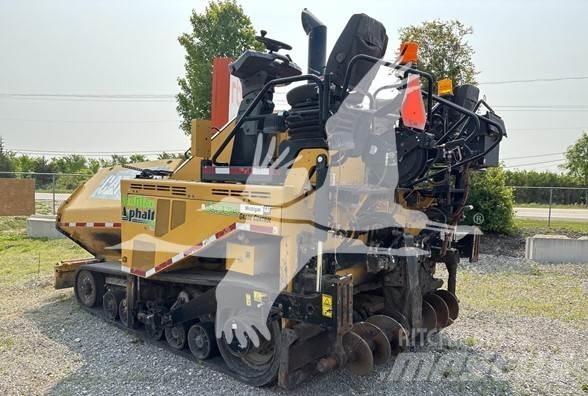 CAT AP-1055F Rozściełacze do asfaltu