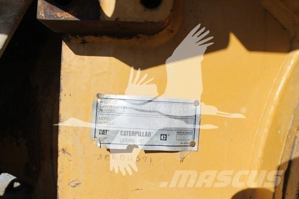 CAT D5M LGP Spycharki gąsienicowe