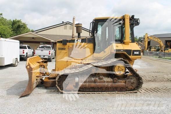 CAT D5M XL Spycharki gąsienicowe