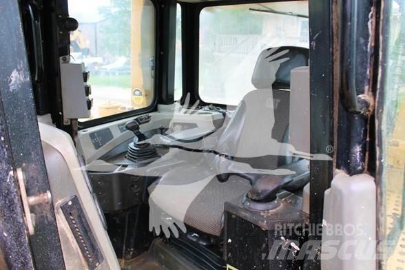 CAT D6T Spycharki gąsienicowe