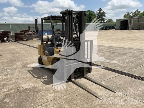 CAT GP25 Wózki Diesla