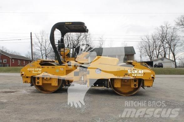 Sakai SW884 Walce jednobębnowe