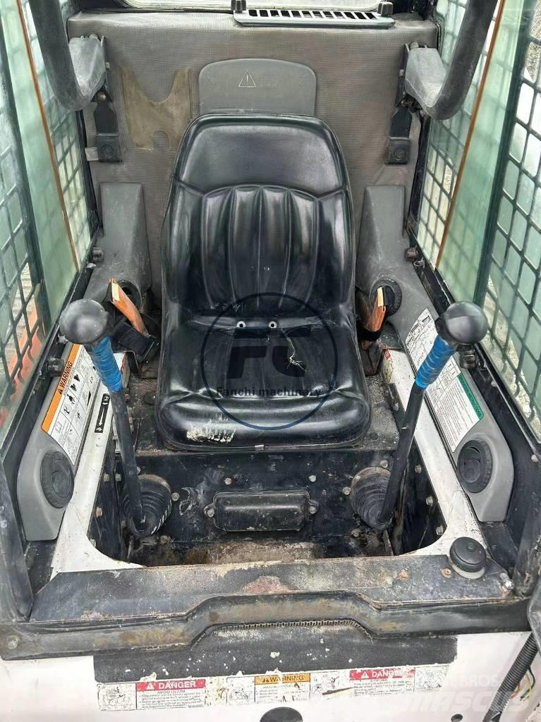 Bobcat S 330 Ładowarki burtowe