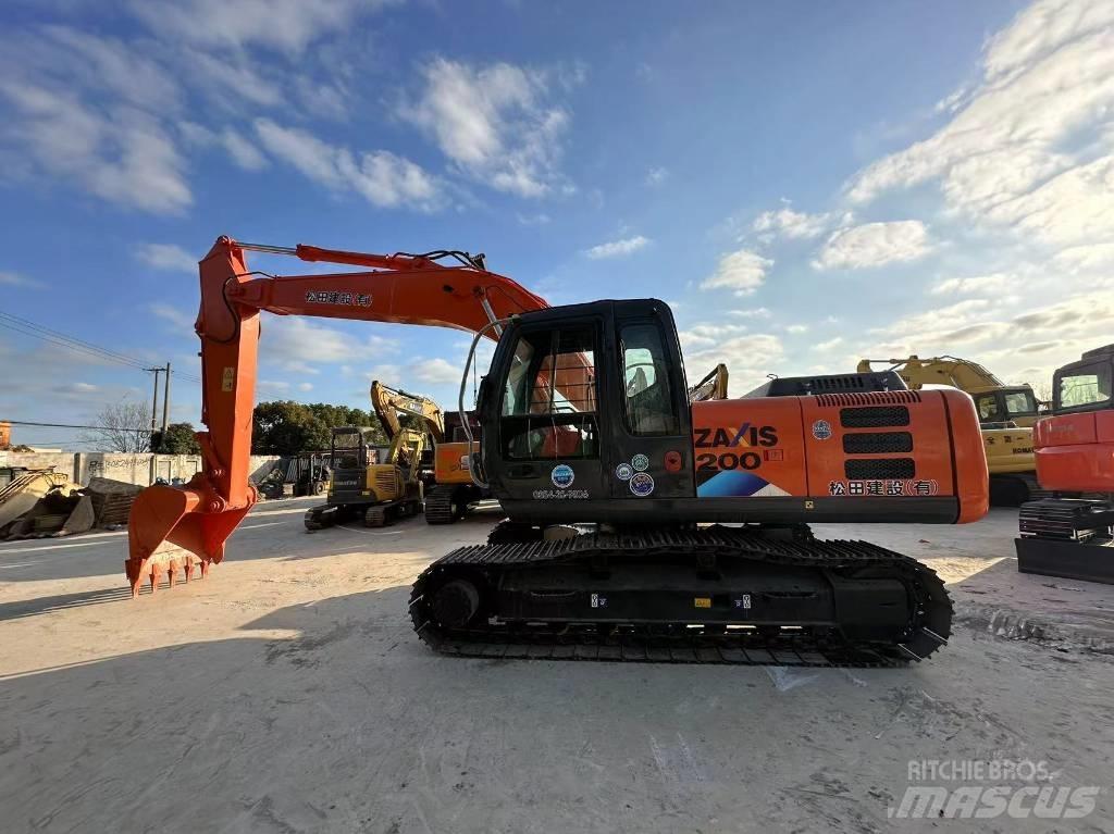 Hitachi ZX 200 Minikoparki