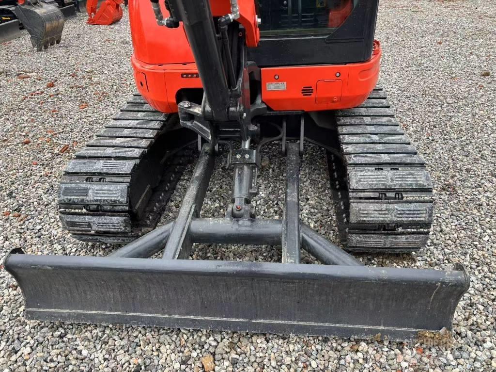 Komatsu PC 40 MR Minikoparki