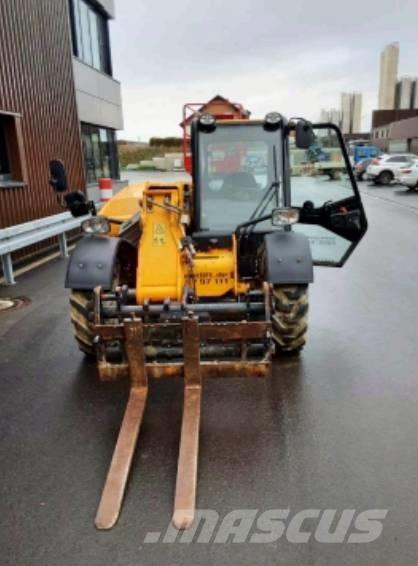 JCB 525-60 Ładowarki teleskopowe