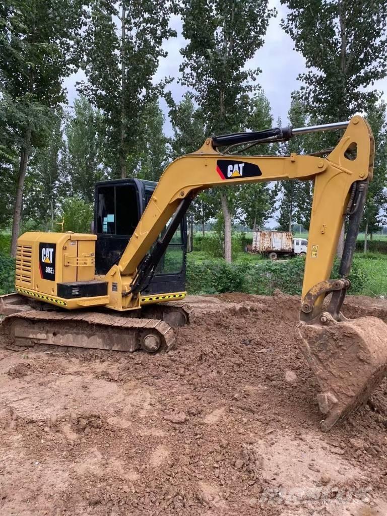CAT 306E2 Minikoparki