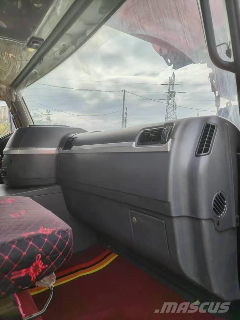 Sany STC1300C8 Żurawie szosowo-terenowe