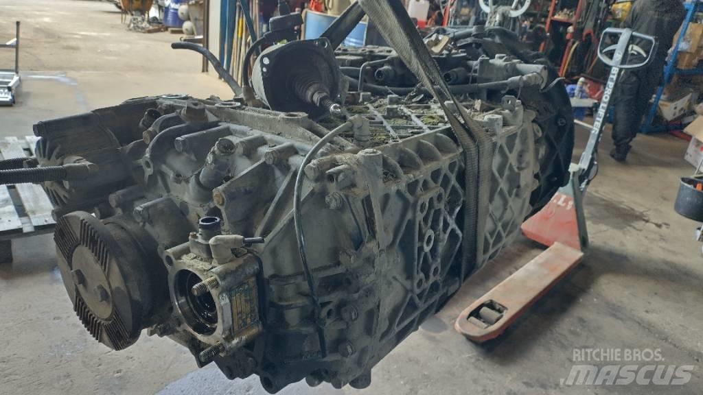 ZF 16s221 vaihteisto Przekładnie i skrzynie biegów