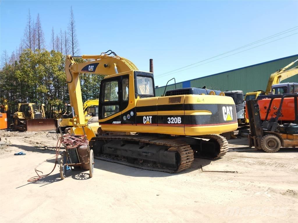 CAT 320B Koparki gąsienicowe