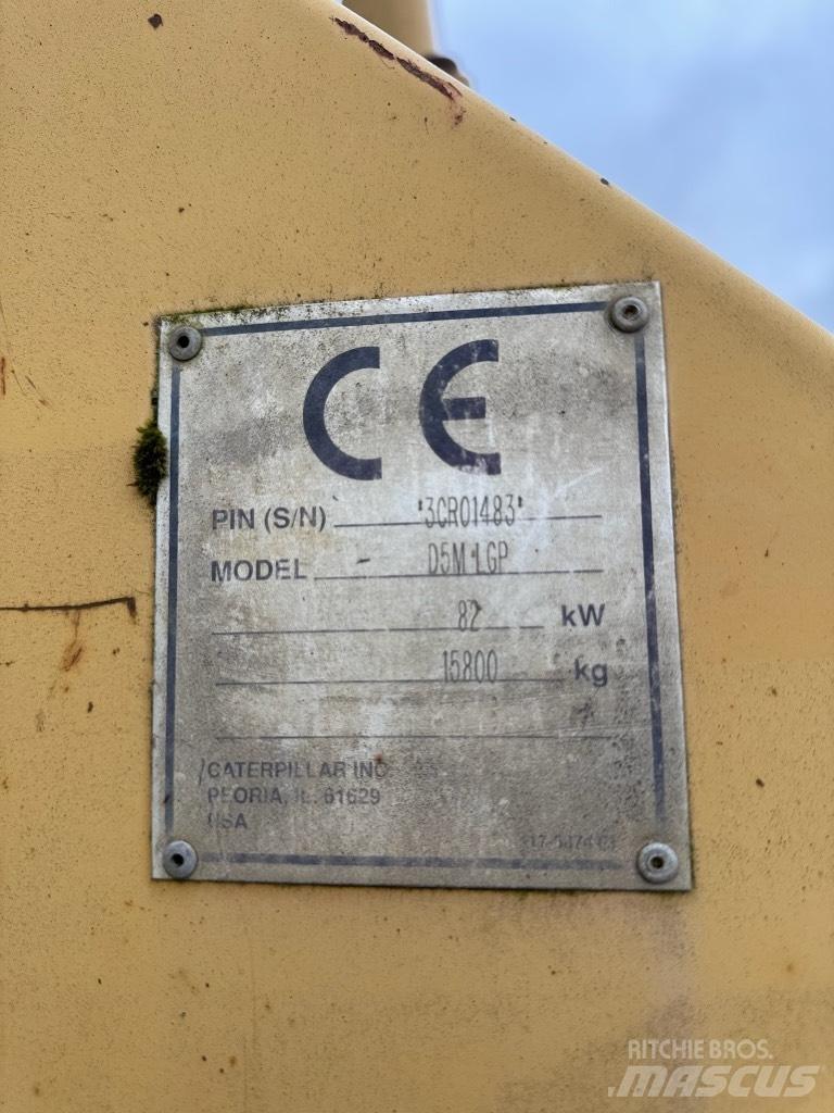 CAT D 5 M LGP Spycharki gąsienicowe