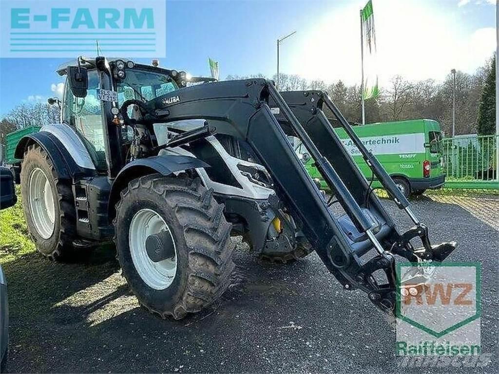 Valtra t215d Ciągniki rolnicze