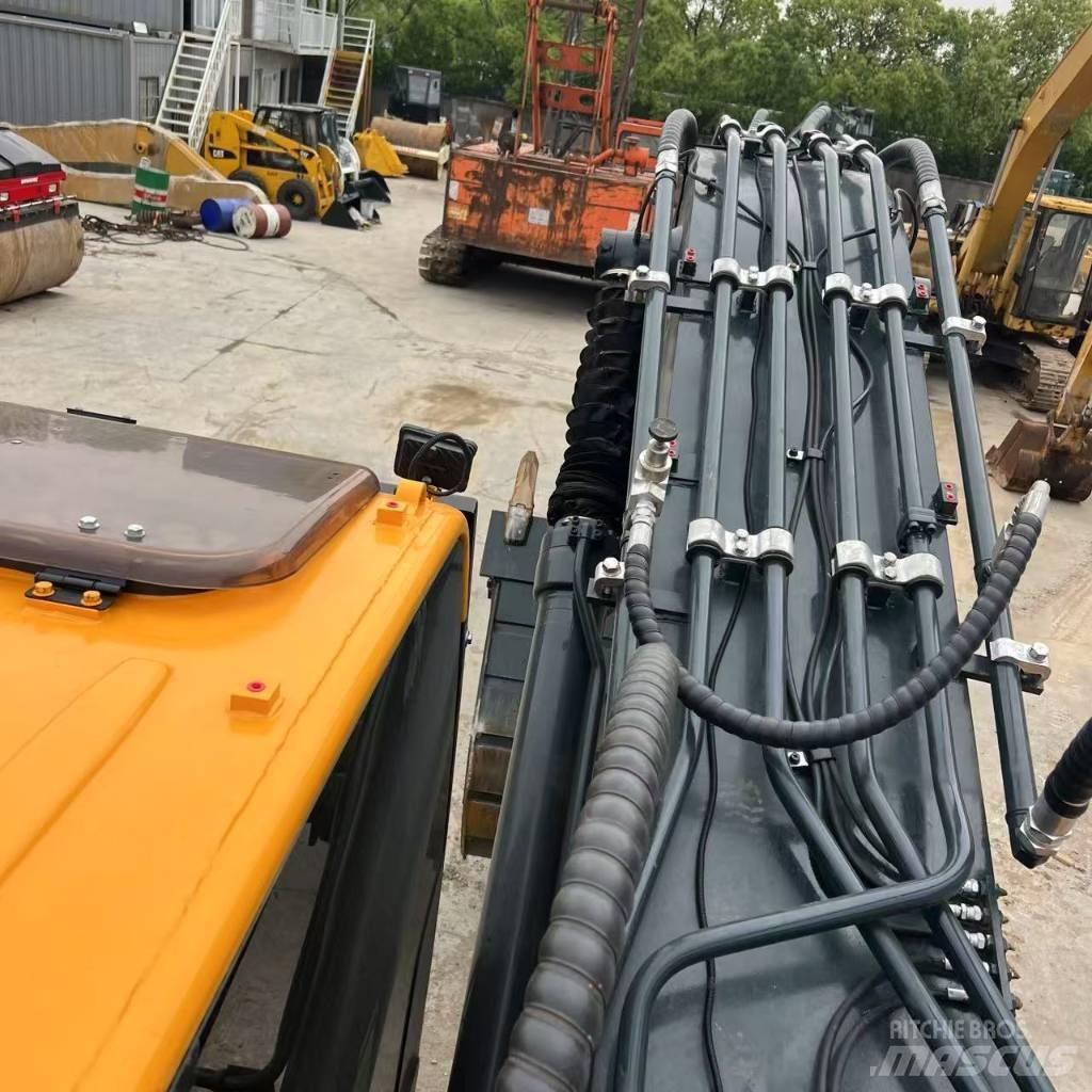 Hyundai R330LC Koparki gąsienicowe
