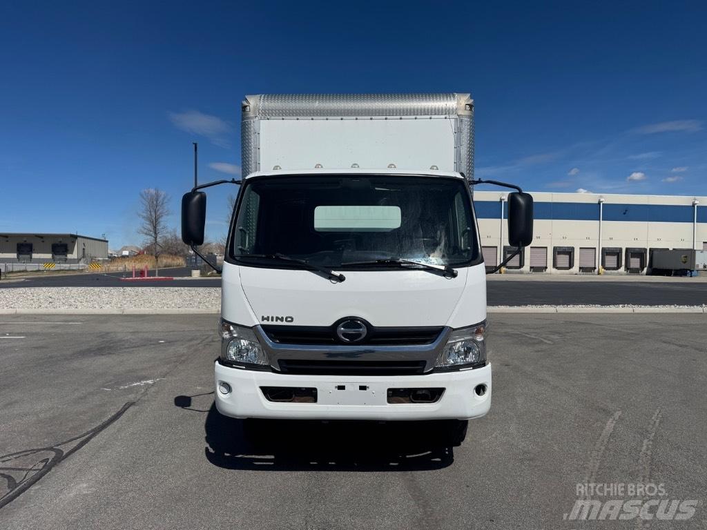 Hino 155 Busy / Vany