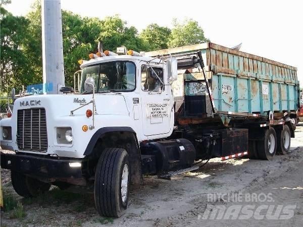 Mack RD 686 S Śmieciarki