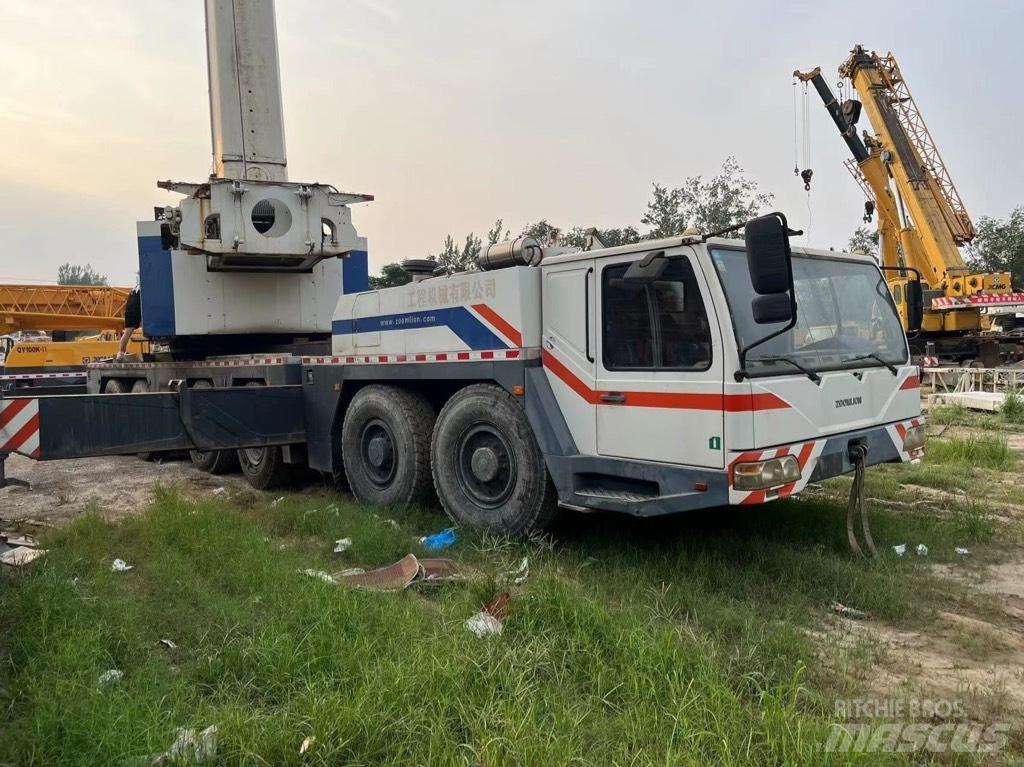 Zoomlion QAY220V Żurawie szosowo-terenowe
