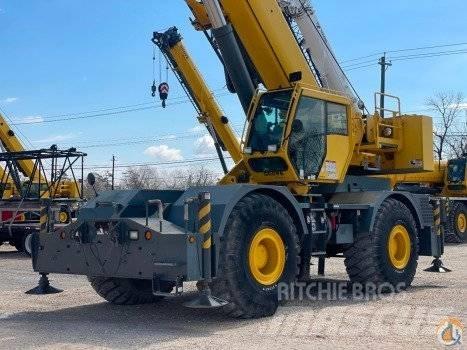 Grove RT 770 E Żurawie terenowe