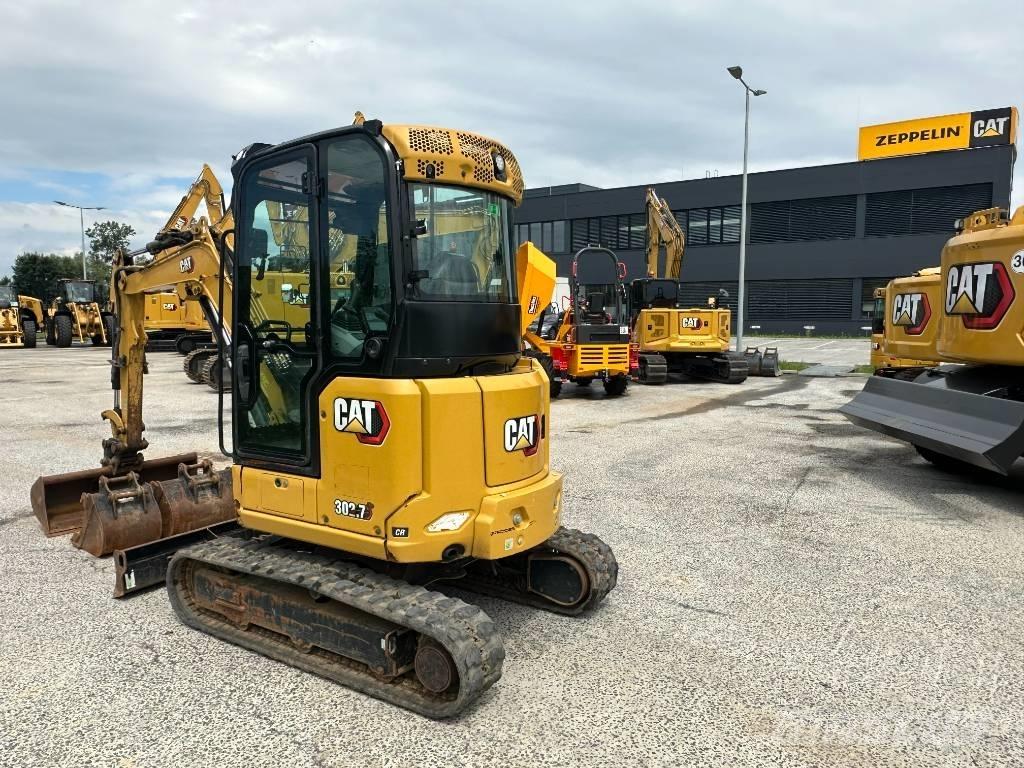 CAT 302.7 Minikoparki