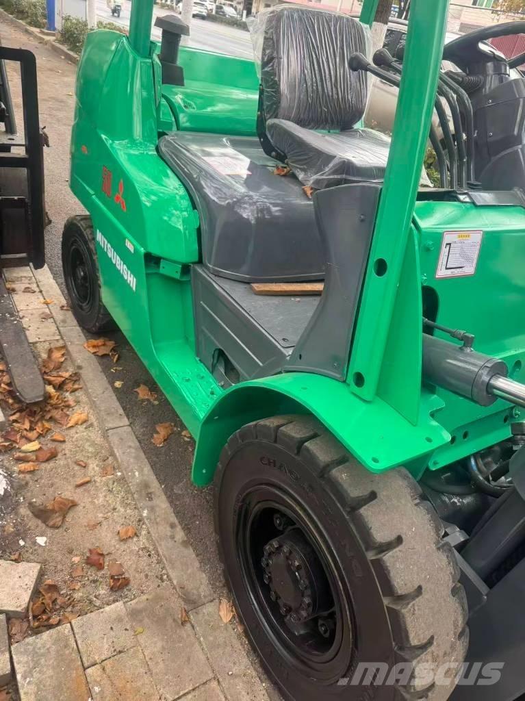 Mitsubishi 5t Wózki Diesla