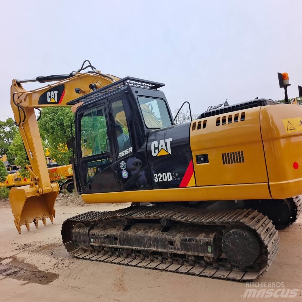 CAT 320 D2L Koparki gąsienicowe