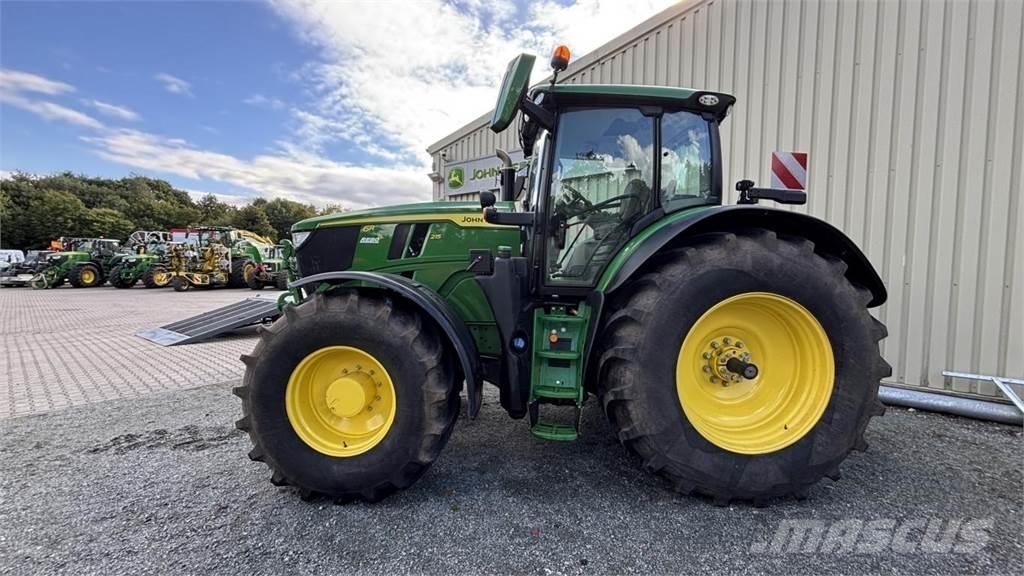 John Deere 6R215 Ciągniki rolnicze