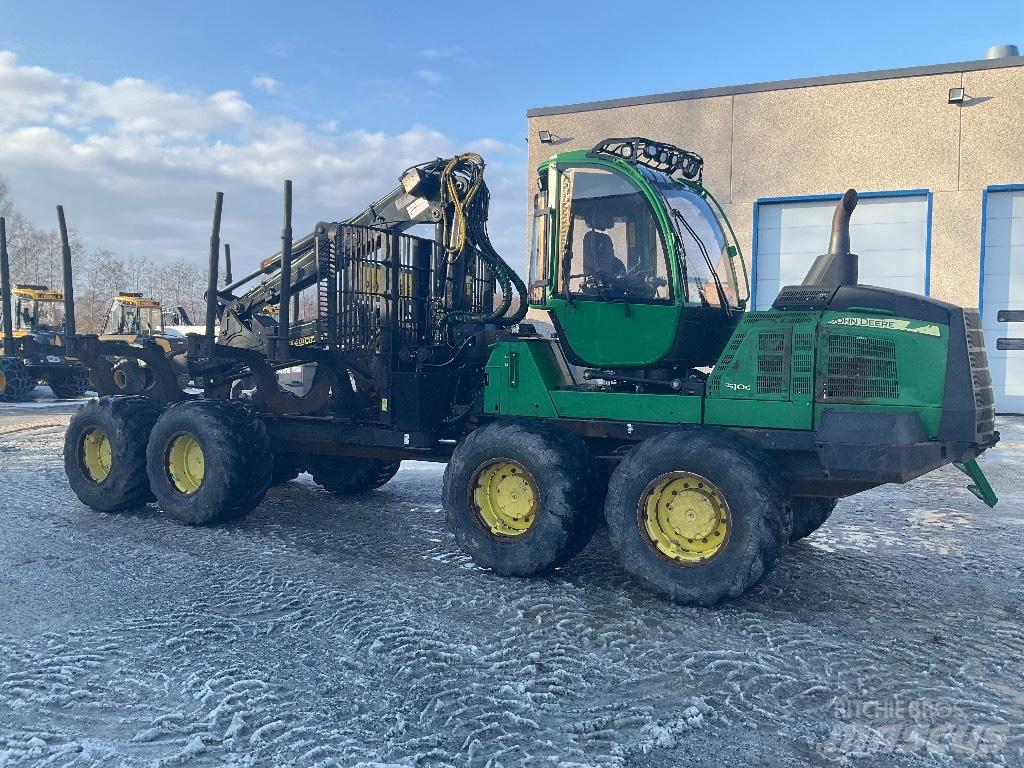 John Deere 1510G Forwardery