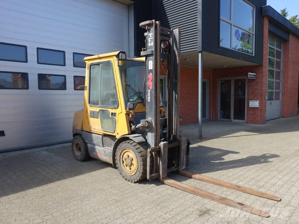 TCM FD 30 Z5 Wózki Diesla