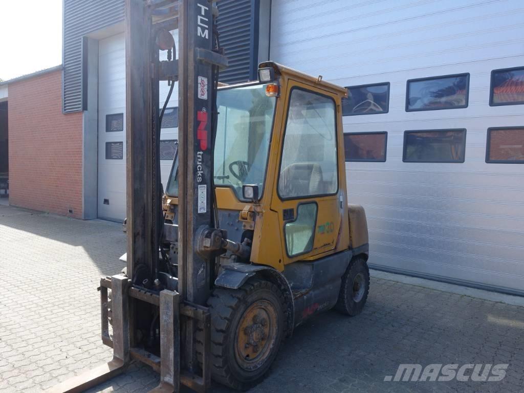 TCM FD 30 Z5 Wózki Diesla