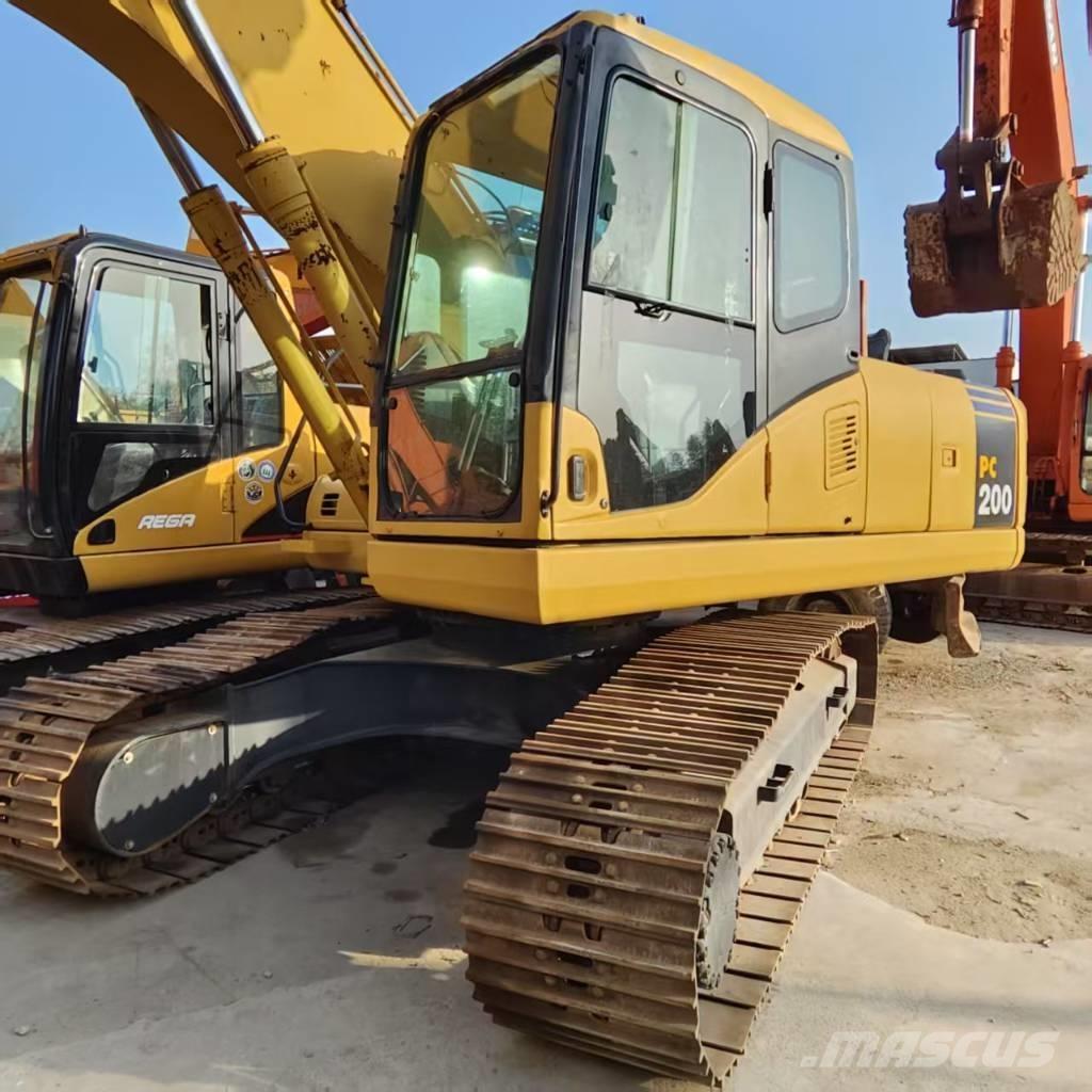 Komatsu PC 200-7 Koparki gąsienicowe